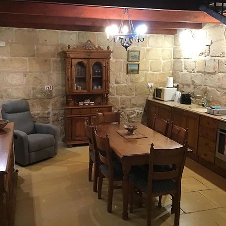 Charming 17Th Cent House Of Character In The Famous 3 Cities, Right Next To Valletta Cospicua Buitenkant foto