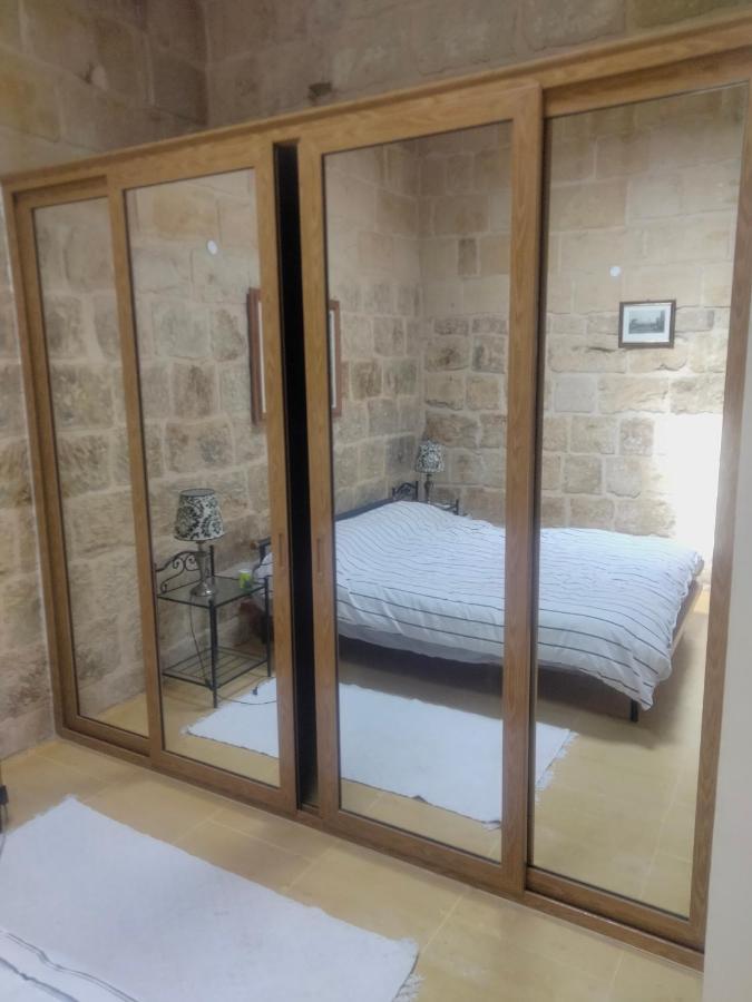 Charming 17Th Cent House Of Character In The Famous 3 Cities, Right Next To Valletta Cospicua Buitenkant foto
