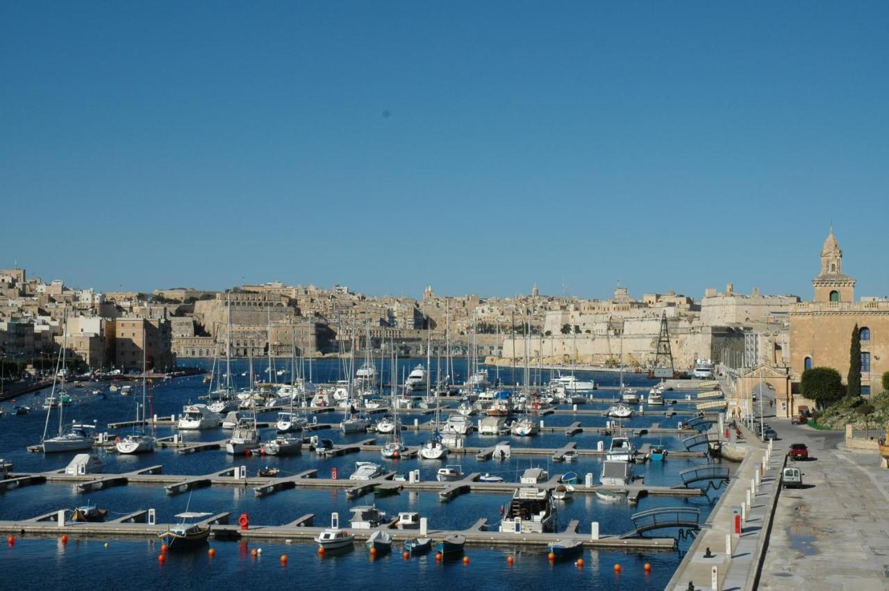 Charming 17Th Cent House Of Character In The Famous 3 Cities, Right Next To Valletta Cospicua Buitenkant foto