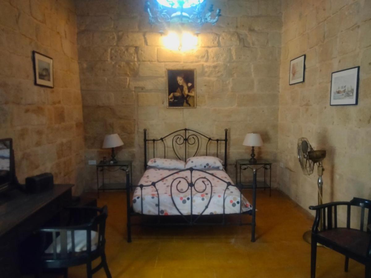 Charming 17Th Cent House Of Character In The Famous 3 Cities, Right Next To Valletta Cospicua Buitenkant foto