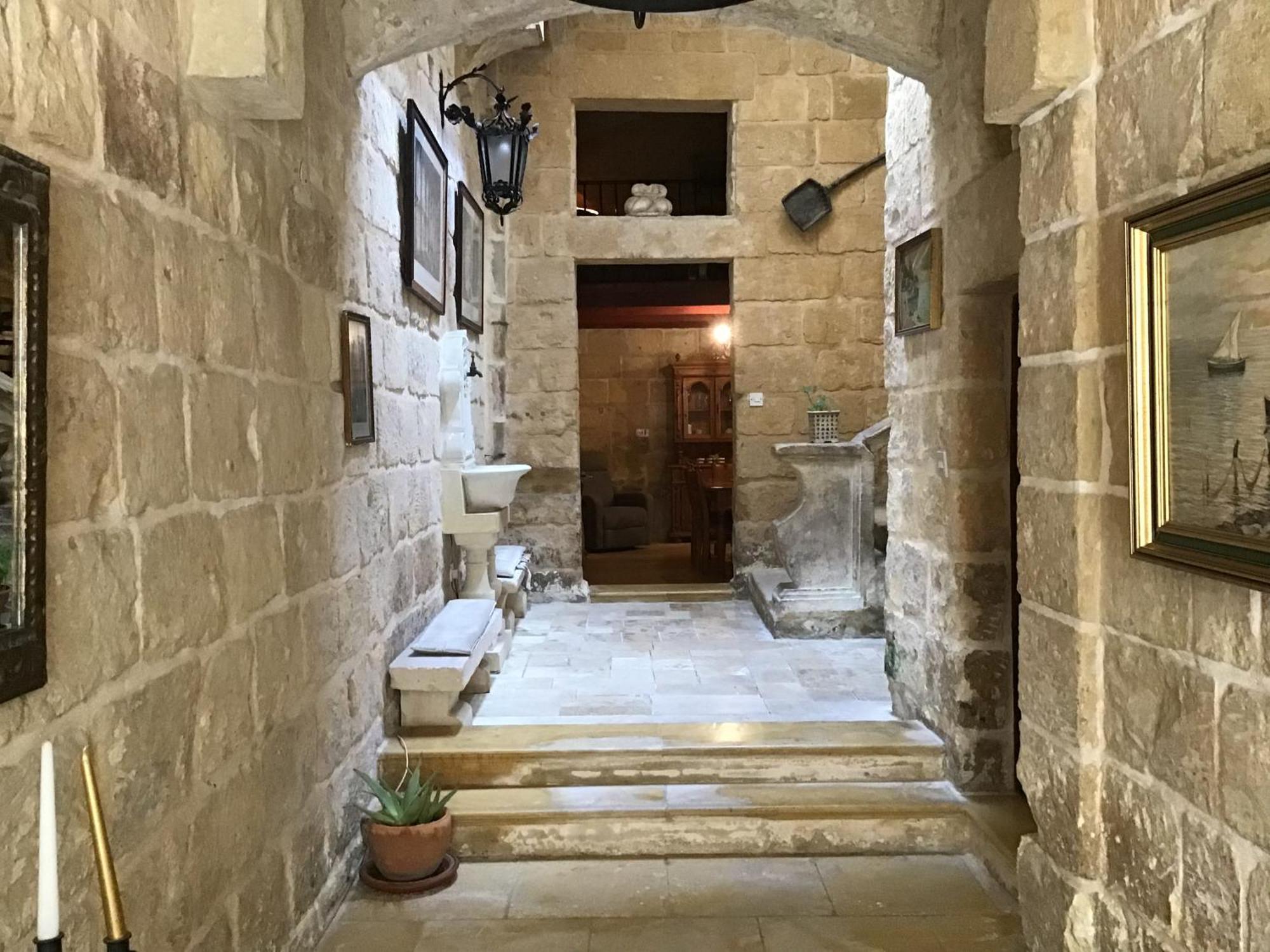 Charming 17Th Cent House Of Character In The Famous 3 Cities, Right Next To Valletta Cospicua Buitenkant foto